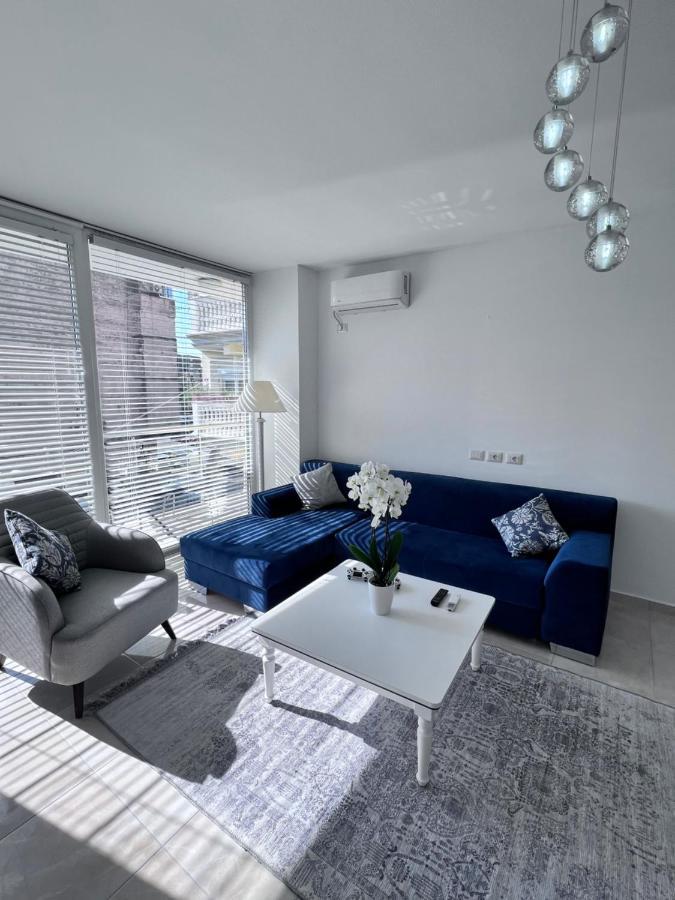 White Luxury Apartment Shkodër Екстериор снимка